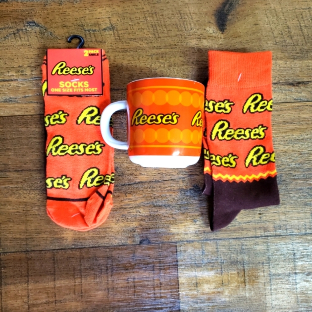 Set Of 3 Reeses Socks & Matching Coffee Mug